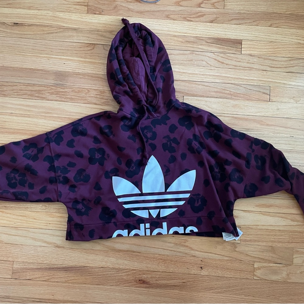 ❤️ CROPPED ADIDAS HOODIE